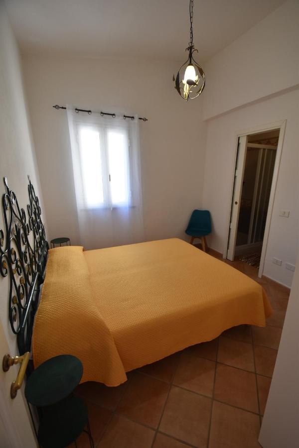 Ferienwohnung Route 25 - Cavoli - Vista Mare, Con Clima, Terrazza E Posto Auto Spiaggia di Cavoli Exterior foto