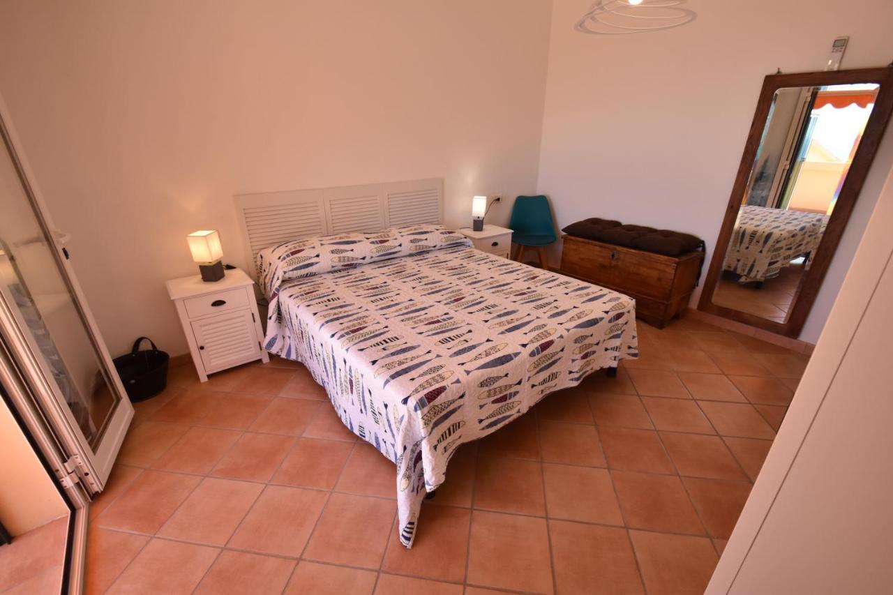 Ferienwohnung Route 25 - Cavoli - Vista Mare, Con Clima, Terrazza E Posto Auto Spiaggia di Cavoli Exterior foto
