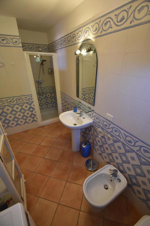 Ferienwohnung Route 25 - Cavoli - Vista Mare, Con Clima, Terrazza E Posto Auto Spiaggia di Cavoli Exterior foto